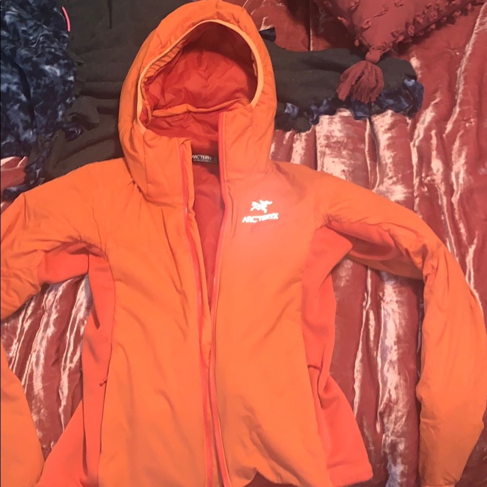 Arcteryx lt hoodie jacket